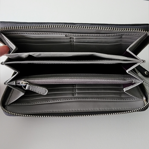 NWT Charcoal Coach Zip Around Wallet - Picture 7 of 12